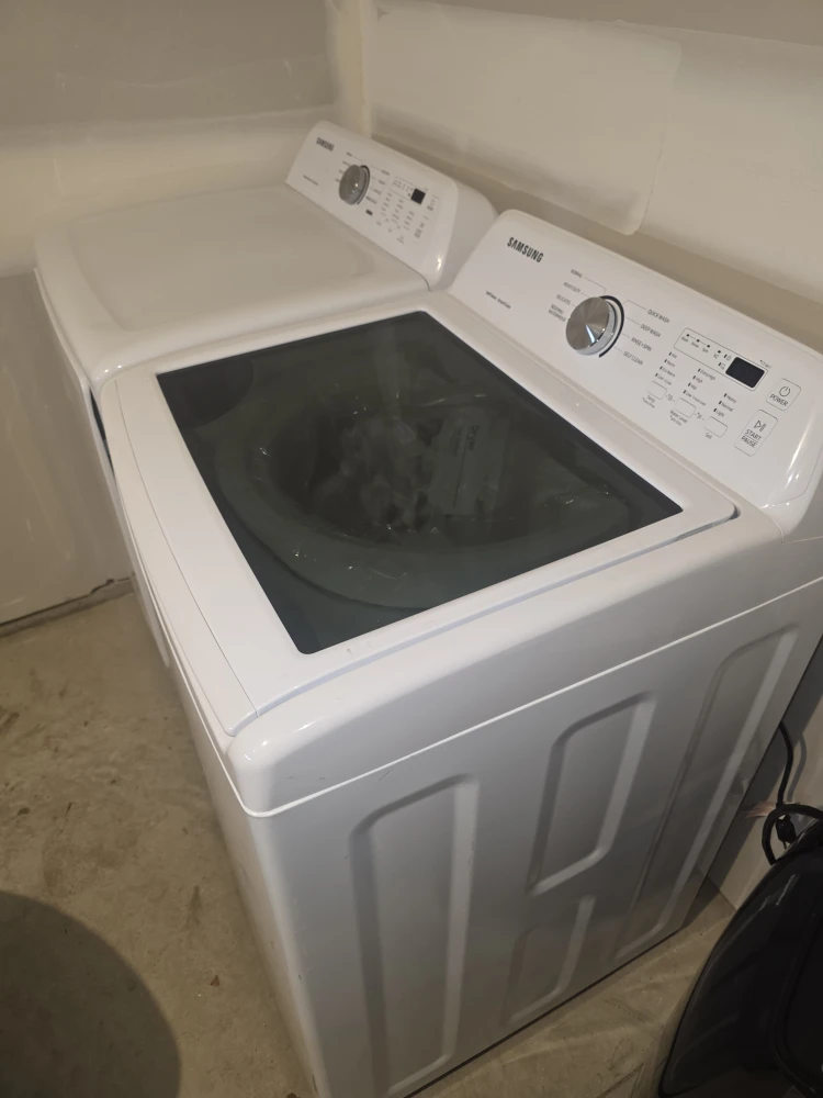 Samsung Washing Machine & Dryer - photo 2