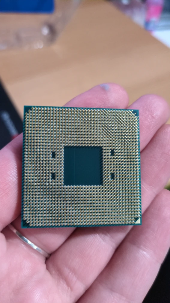 ryzen 5 5600 AM4 desktop CPU - photo 2