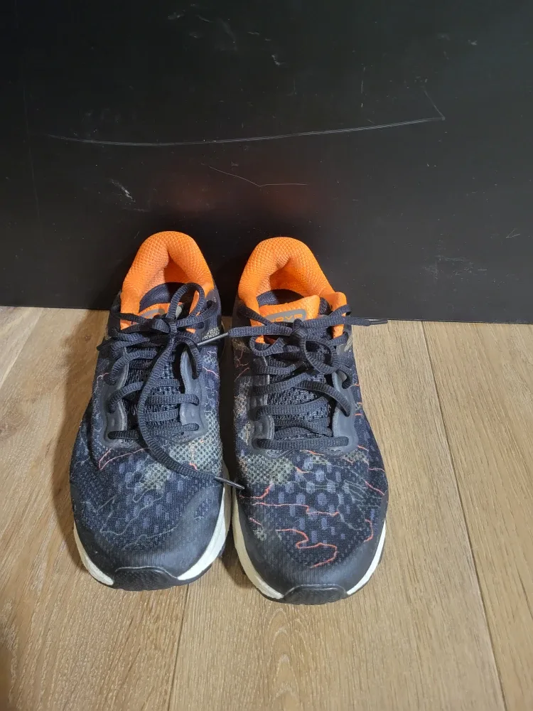 Under Armour Charged Assert 9 Running Shoes image indicator(2)