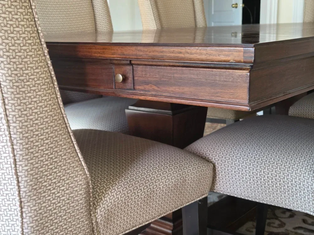 Dining Table with 6 Chairs image indicator(6)