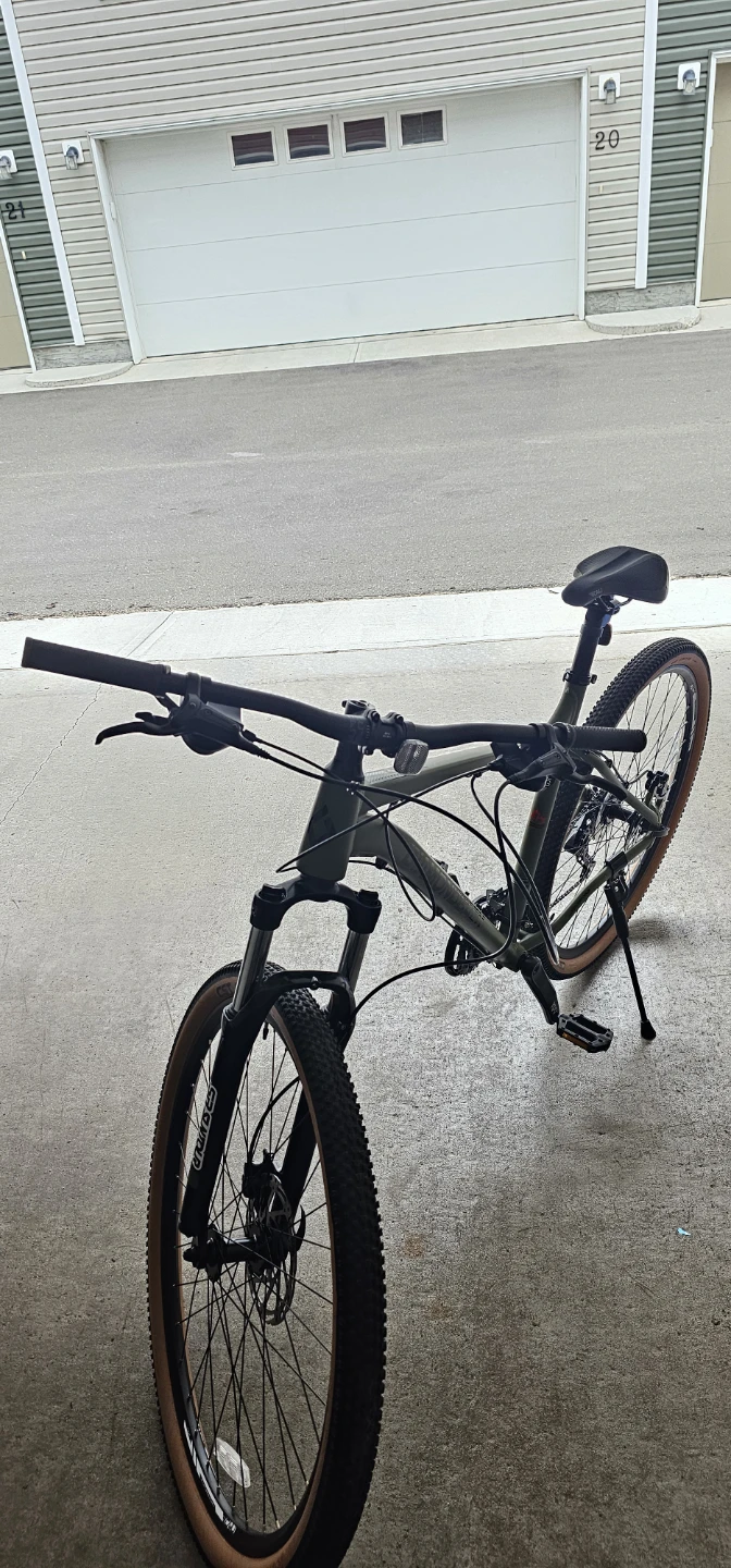 Diamondback Release Mountain Bike - Olive Green