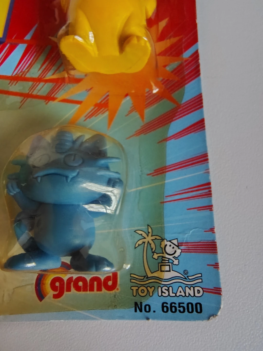 Vintage Pokémon 3-D Erasers - New in Package - photo 3