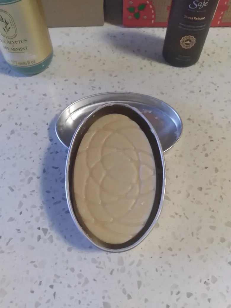 Lush, sage and more image indicator(4)