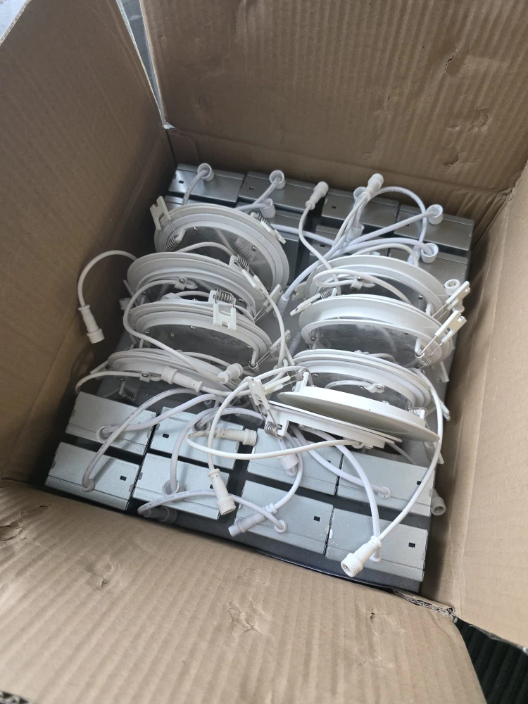 16x 4" LED Recessed Lights - photo 2