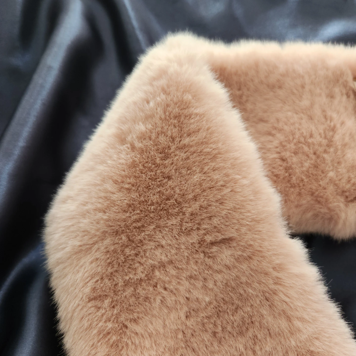 Faux Fur Scarf - Pink - photo 3