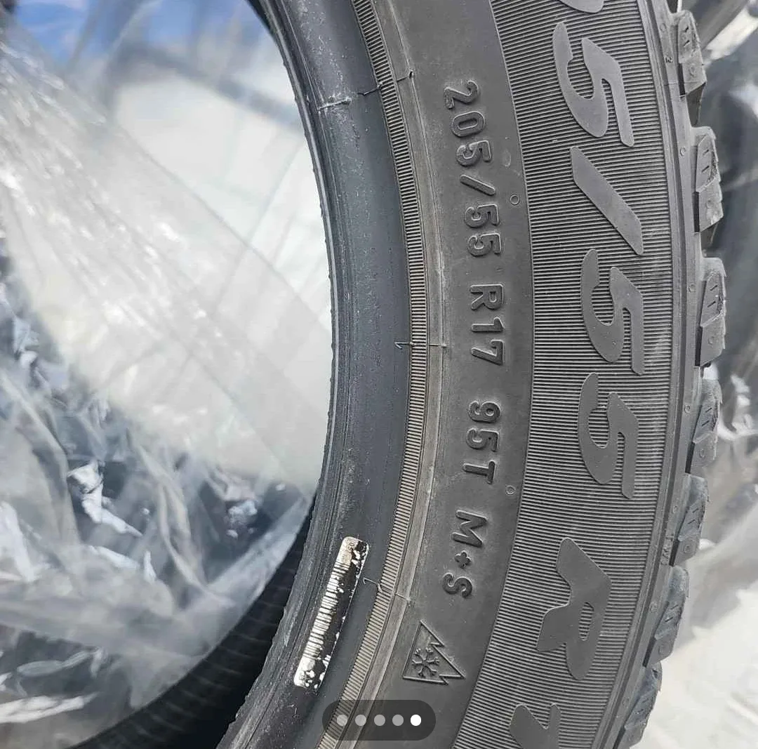 Pirelli Winter Tires - 205/55 R17 - Set of 4 image indicator(5)