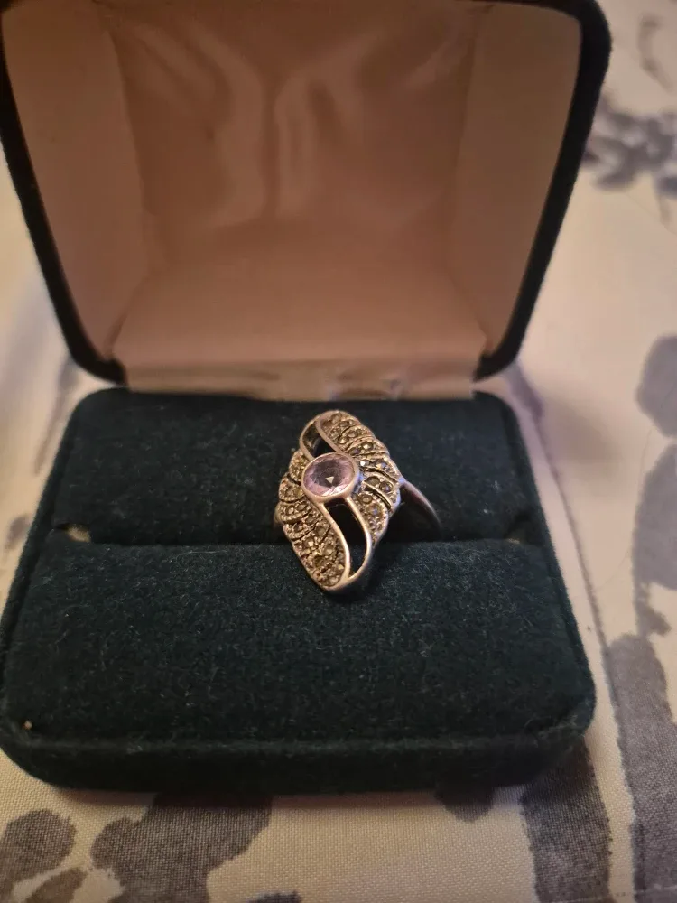 Vintage Rings in Boxes image indicator(4)