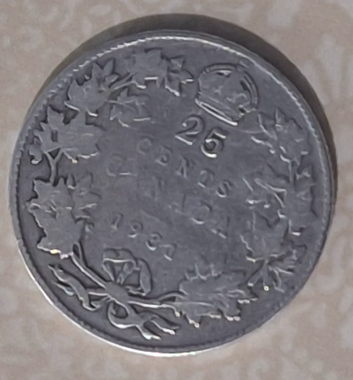 1931 Canadian 25 Cent Coin image indicator(2)