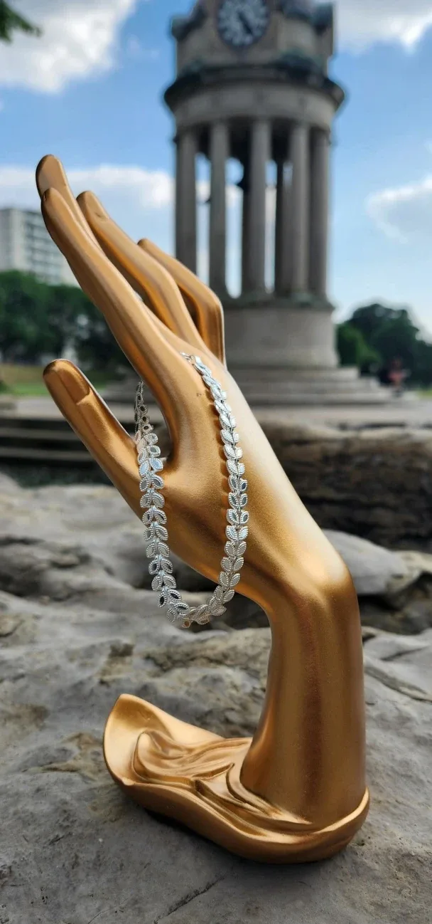 Leaf Design Sterling Silver Bracelet image indicator(2)