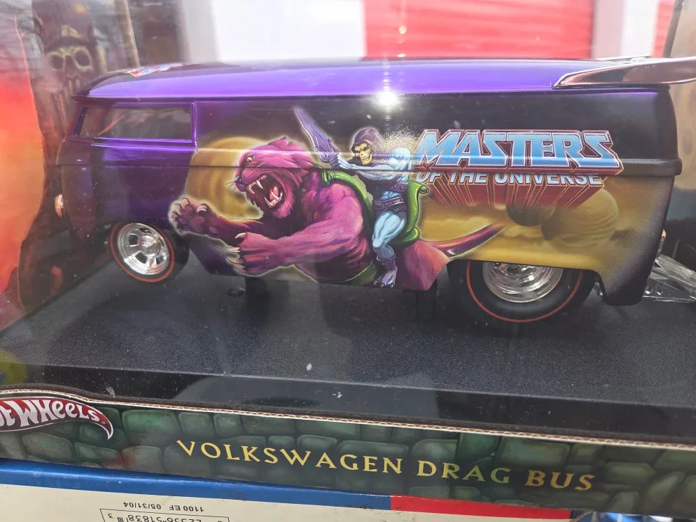 Hot Wheels Masters of the Universe Volkswagen Drag Bus image indicator(3)