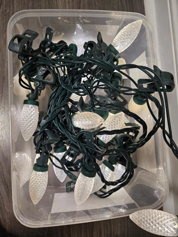 NOMA Quick Clip LED Lights - Indoor/Outdoor - 2 boxes image indicator(5)