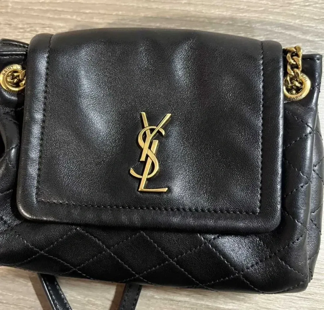 YSL Saint Laurent Nolita Mini Black image indicator(2)