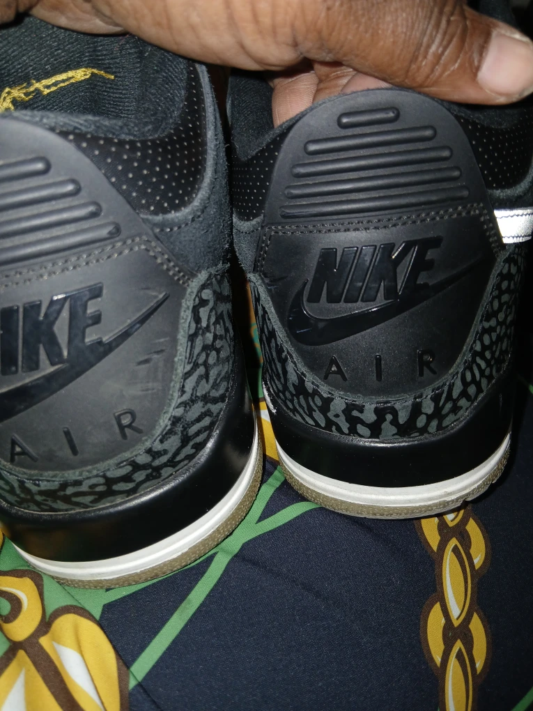 Nike Air Jordan 3 Retro Black - photo 3