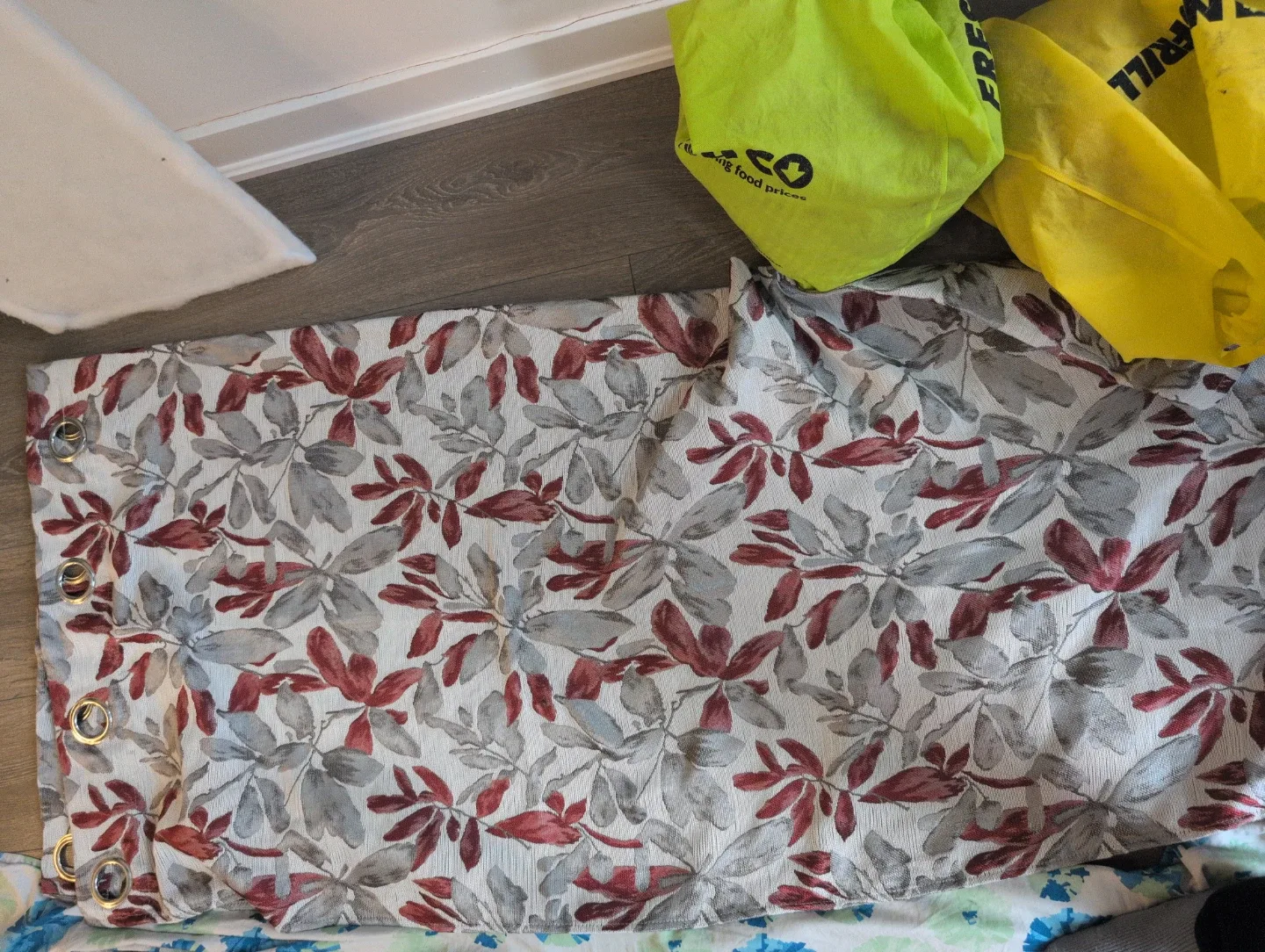 Floral Patterned Curtains 140 *150cm image indicator(5)