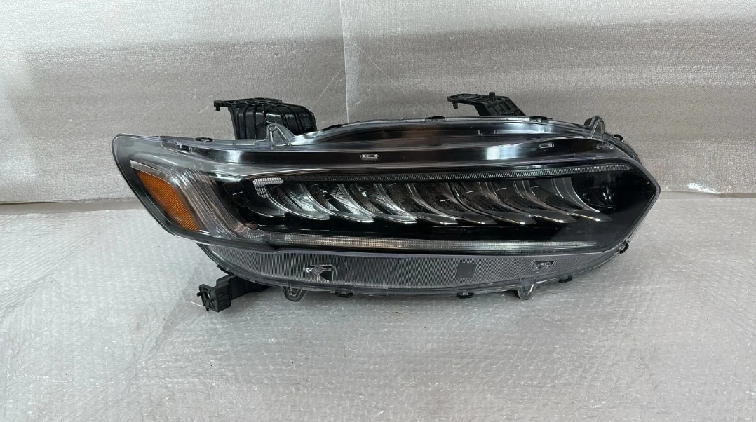 HONDA ACCORD TOURING FULL LED OEM HEADLIGHTS - photo 2