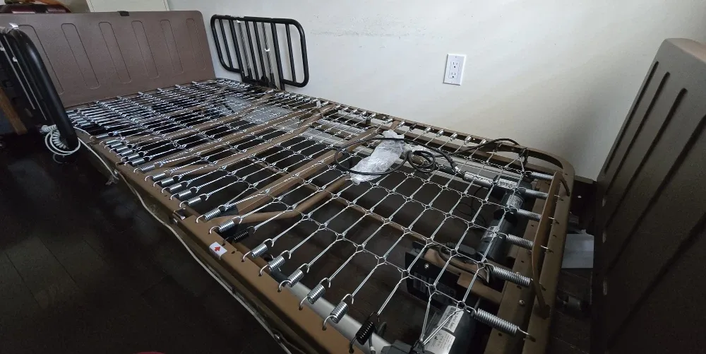 Drive Medical Electric Hospital Bed image indicator(3)