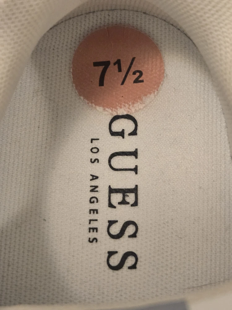 Guess Sneakers Size 7.5 - photo 5