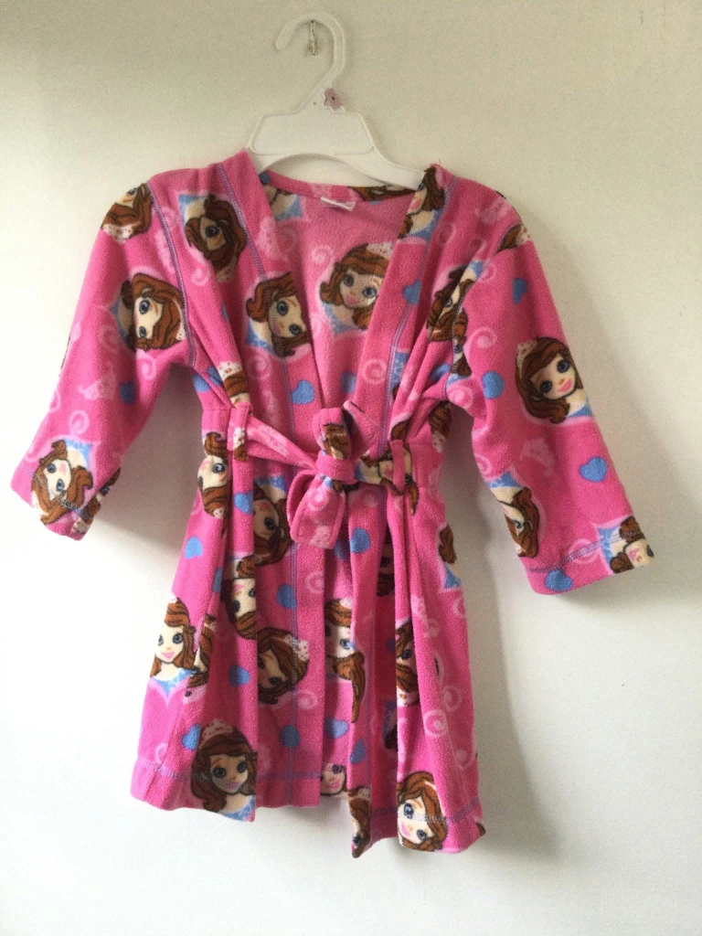 Girls sz 3 Sophia the First robe
