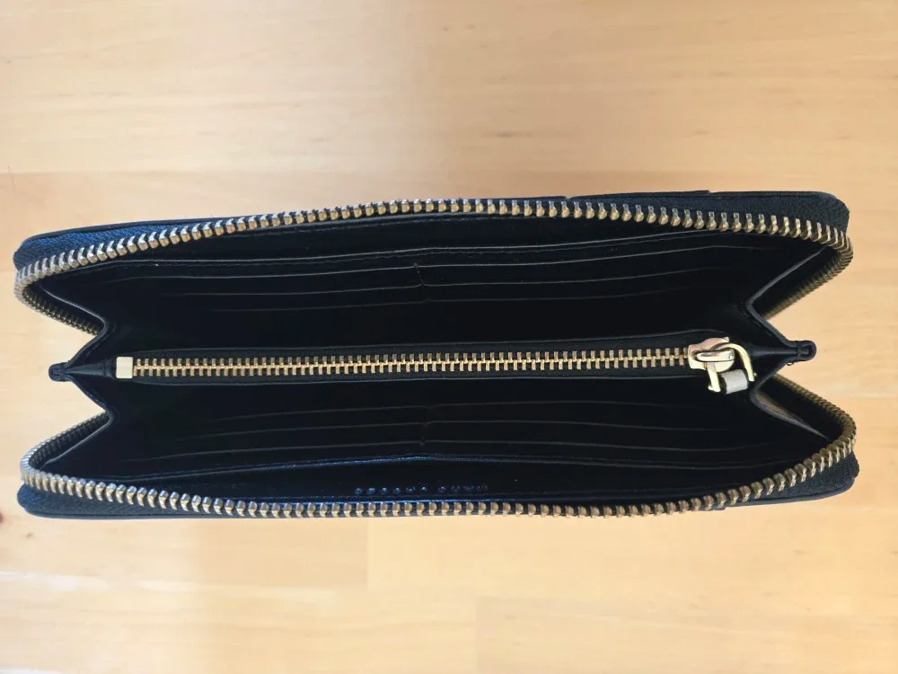 Marc Jacobs Colour Block Leather Wallet image indicator(2)