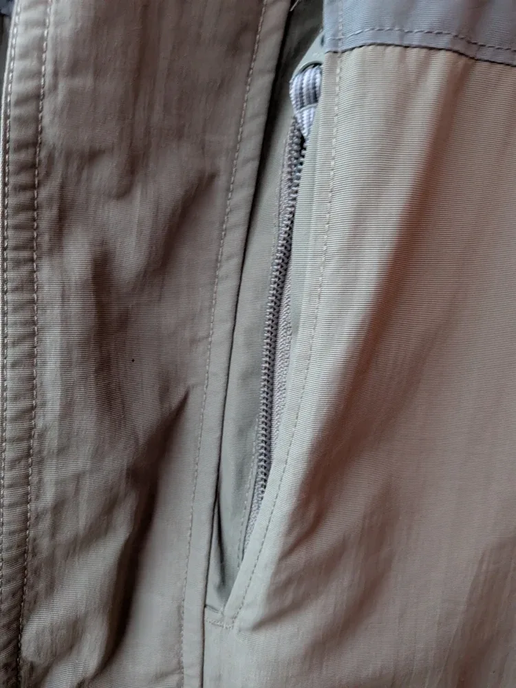 Men's Columbia khaki grey Men's Jacket - Size M gently used image indicator(8)