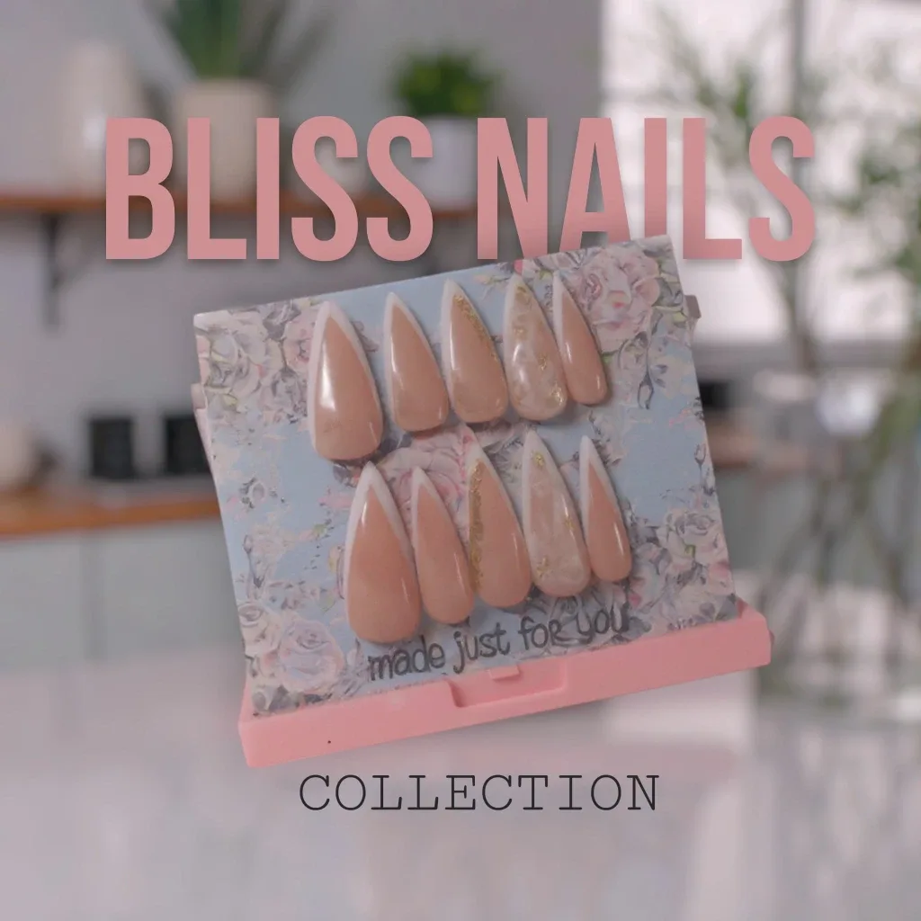 CLEAROUT SALE : Golden Elegance