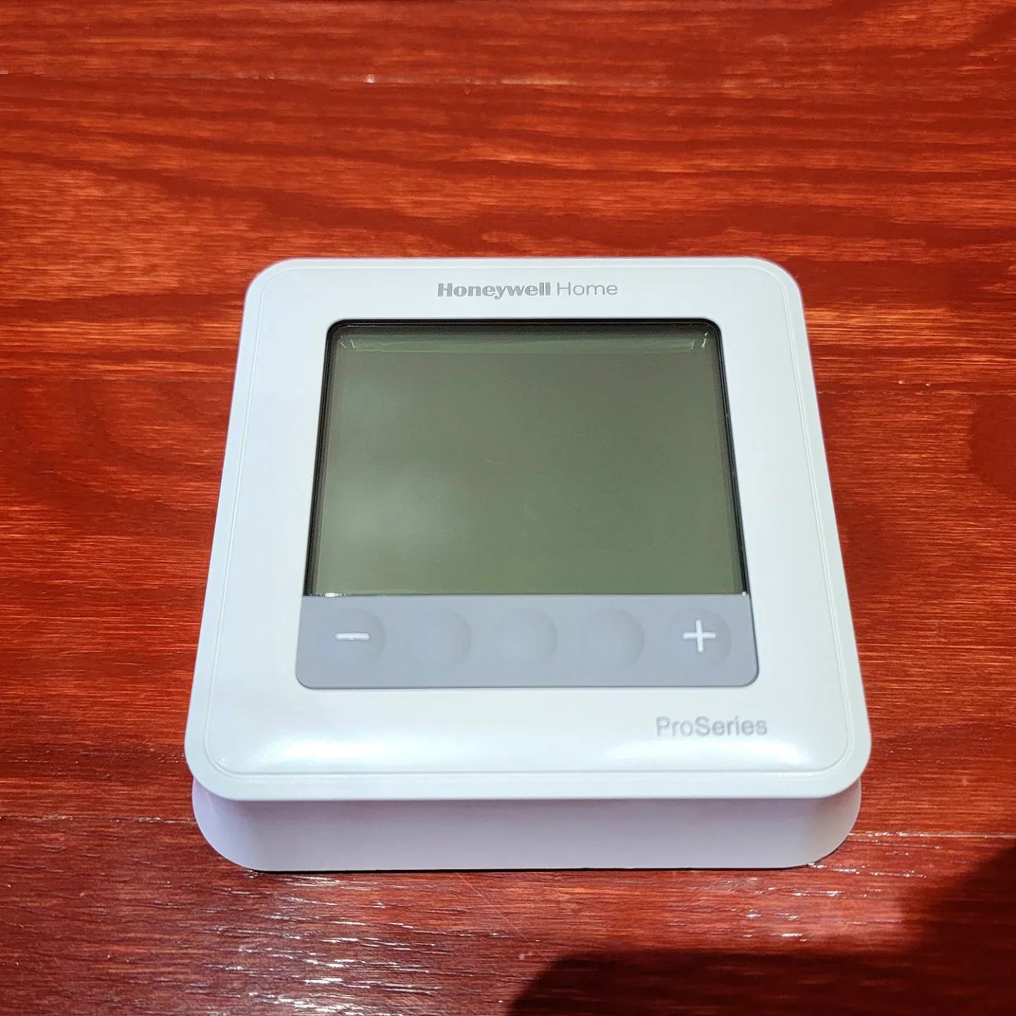 Honeywell Home T6 Pro Hydronic Programmable Thermostat image indicator(3)