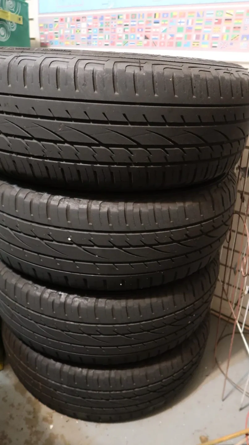 4 Continental Contact Tires 235/50 R18 image indicator(3)