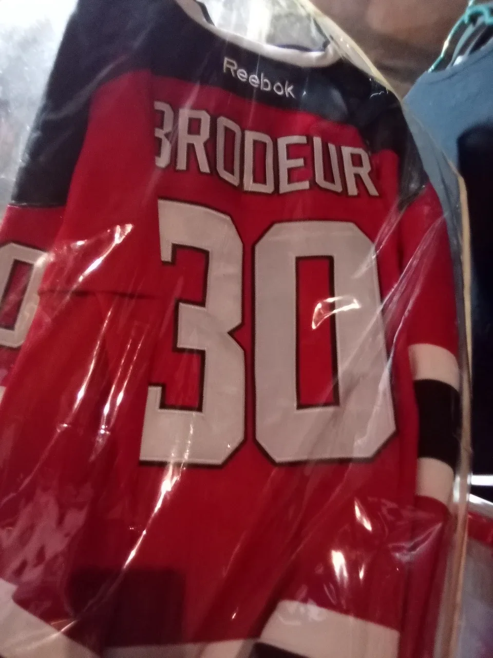 Reebok New Jersey Devils Brodeur #30 Jersey image indicator(2)