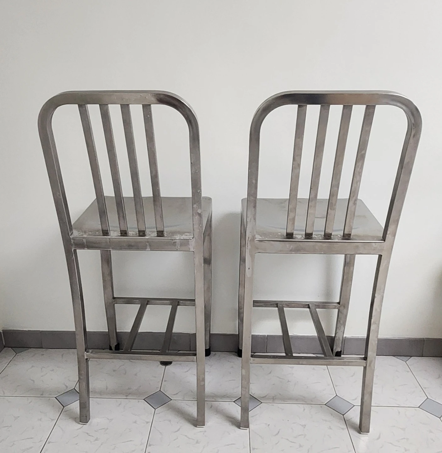 Set of 2 Stainless Steel Counter Height Bar Stools - photo 3