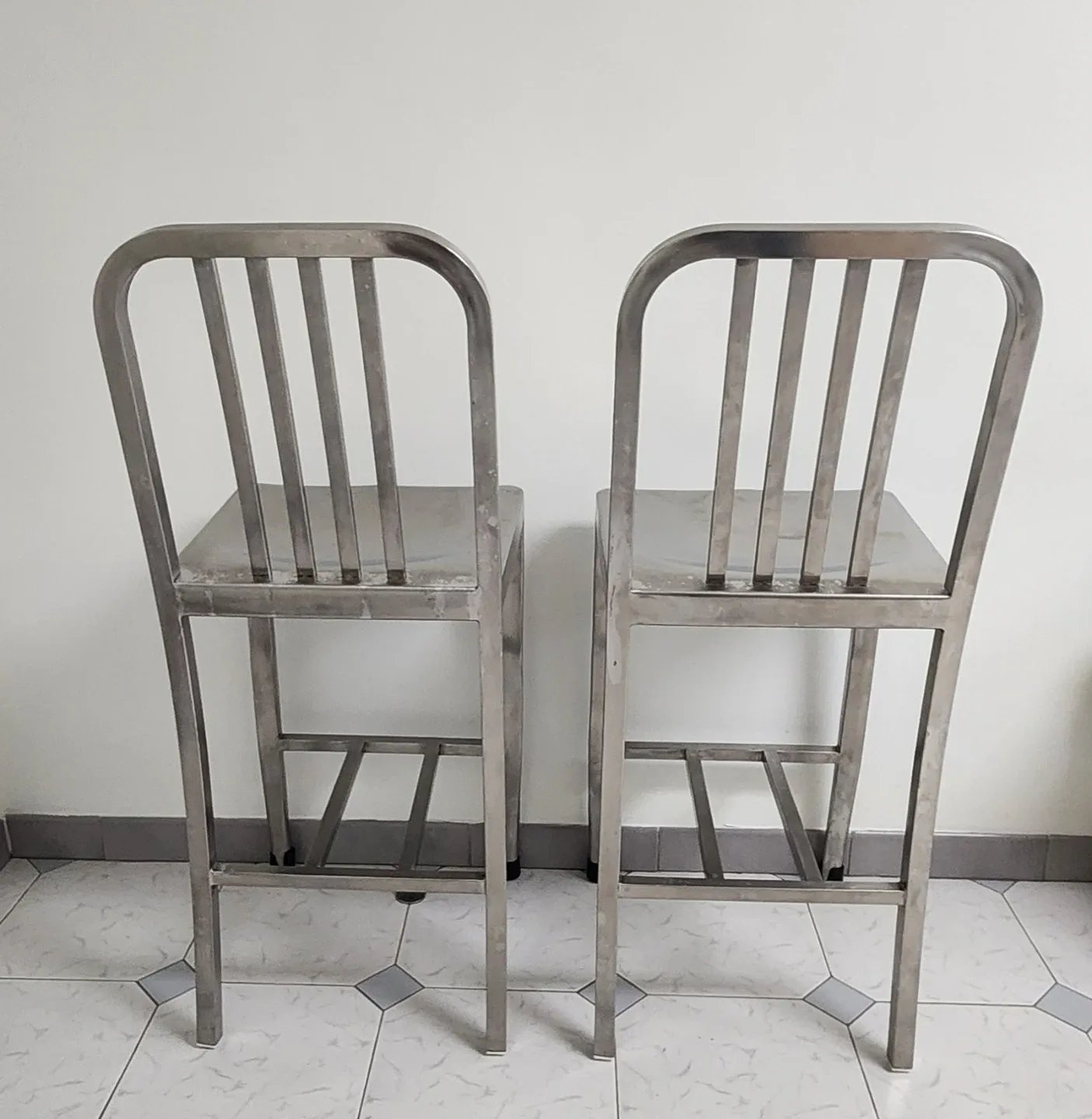 Set of 2 Stainless Steel Counter Height Bar Stools image indicator(3)