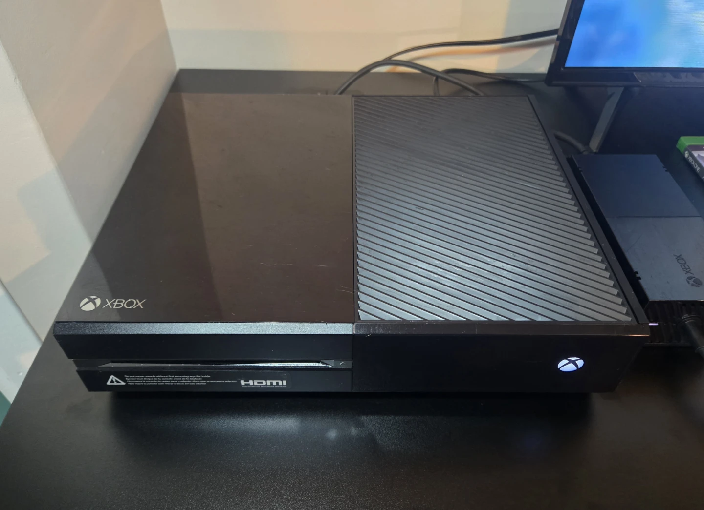 Xbox One Console + Series Controller / CLEAN + READY TO PLAY - photo 3