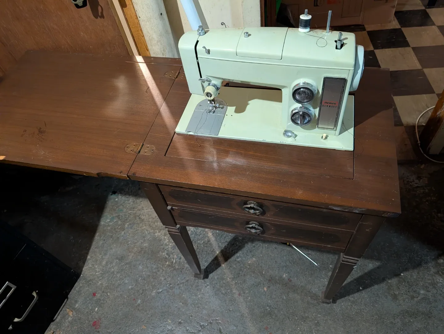 Sears Kenmore Sewing Machine Table image indicator(9)