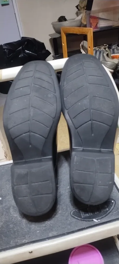 Bostonian Flexlite Black Leather Slip-On Dress Shoes image indicator(4)