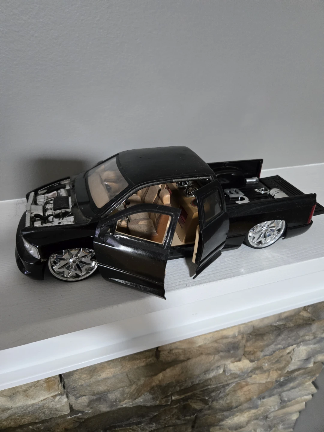 1/18 scale DUB Black Dodge Ram Truck Model - photo 5