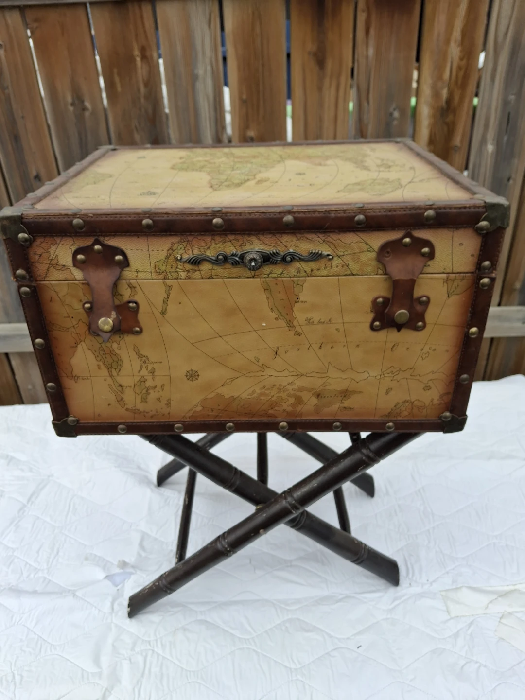 World Map Storage Trunk with Stand