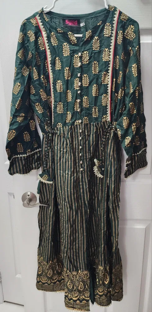 New long shirt The House of Syed Green Dress - Size XL