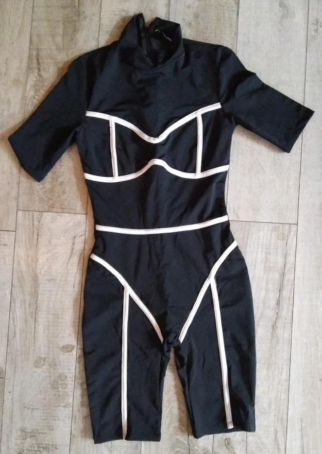 Rocawear Black Jacket with Faux Fur Collar image indicator(3)