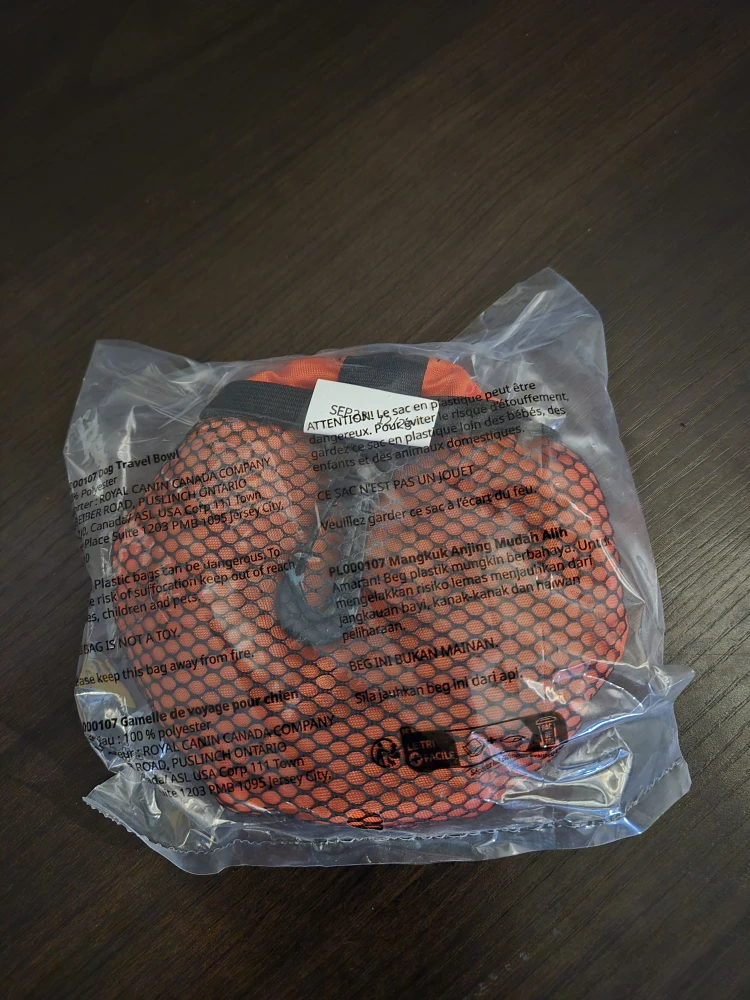 New Royal Canin Travel Bowl - Red - photo 2