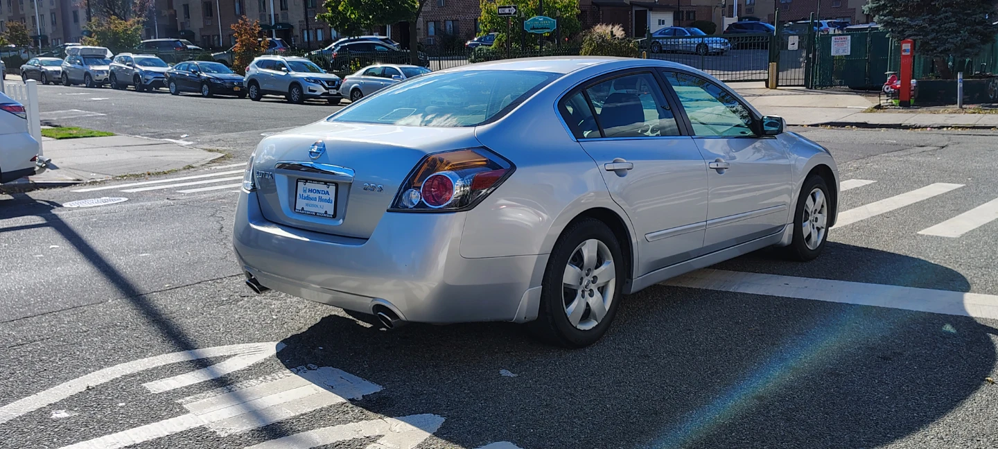 2007 Nissan Altima S - Silver Sedan - photo 4