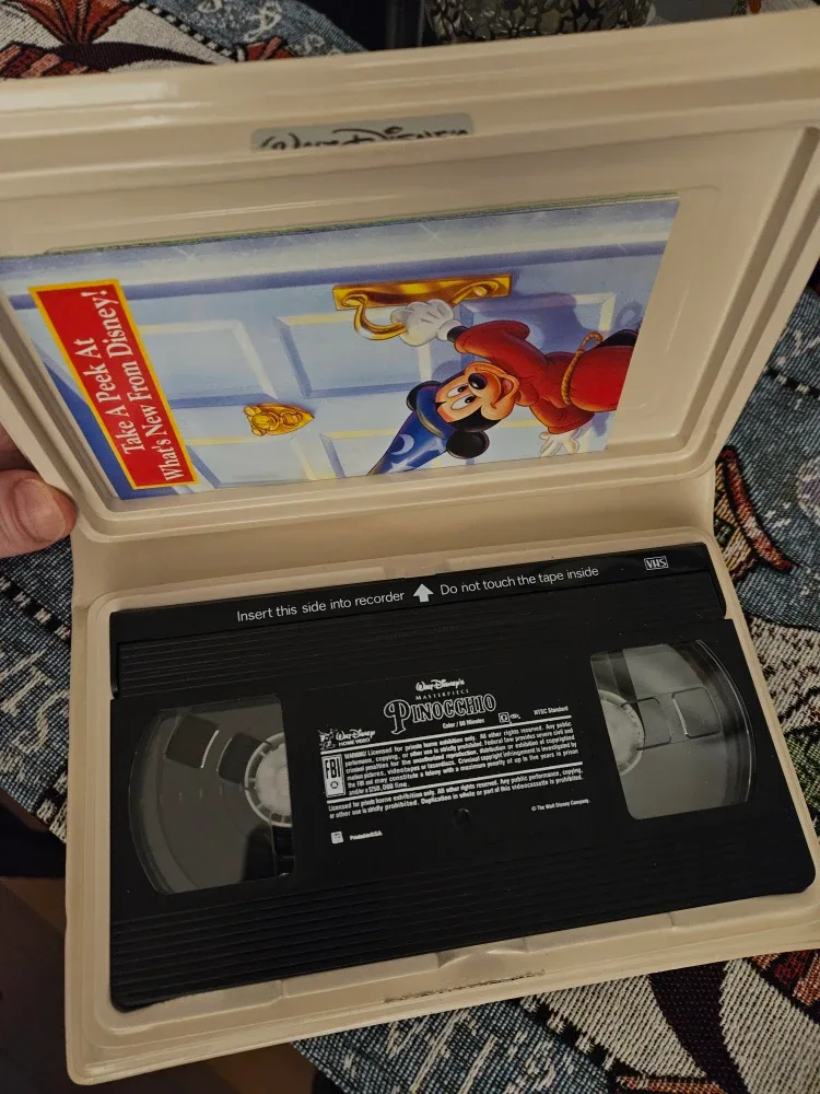 Walt Disney's Pinocchio VHS Tape image indicator(3)