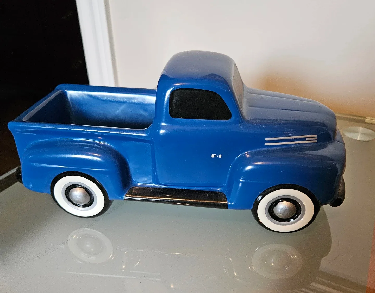 Ford F-1 Pickup Truck Teleflora Gift image indicator(4)