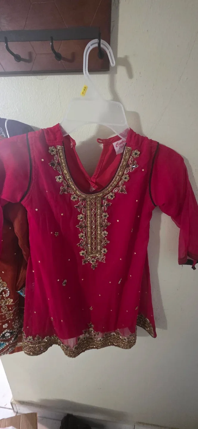 Cindrella Fashion Dress - Size 28