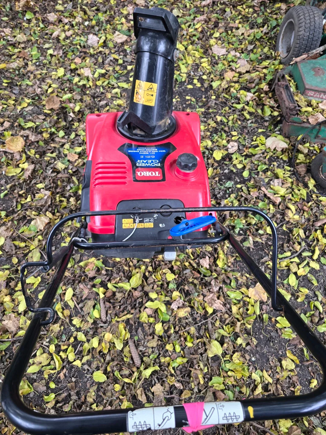 Toro Power Clear 518 ZR Snow Blower image indicator(2)