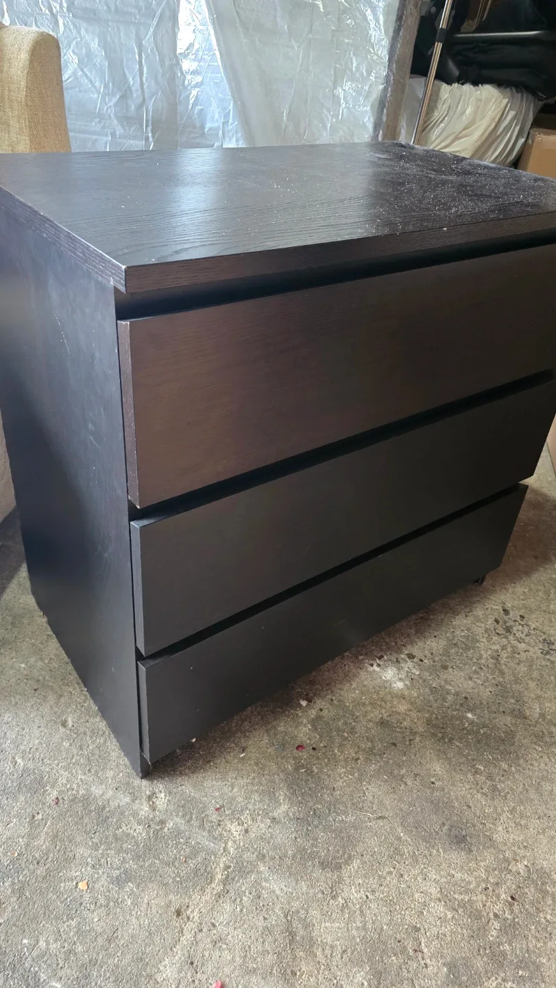 Dark Brown 3-Drawer Dresser image indicator(2)