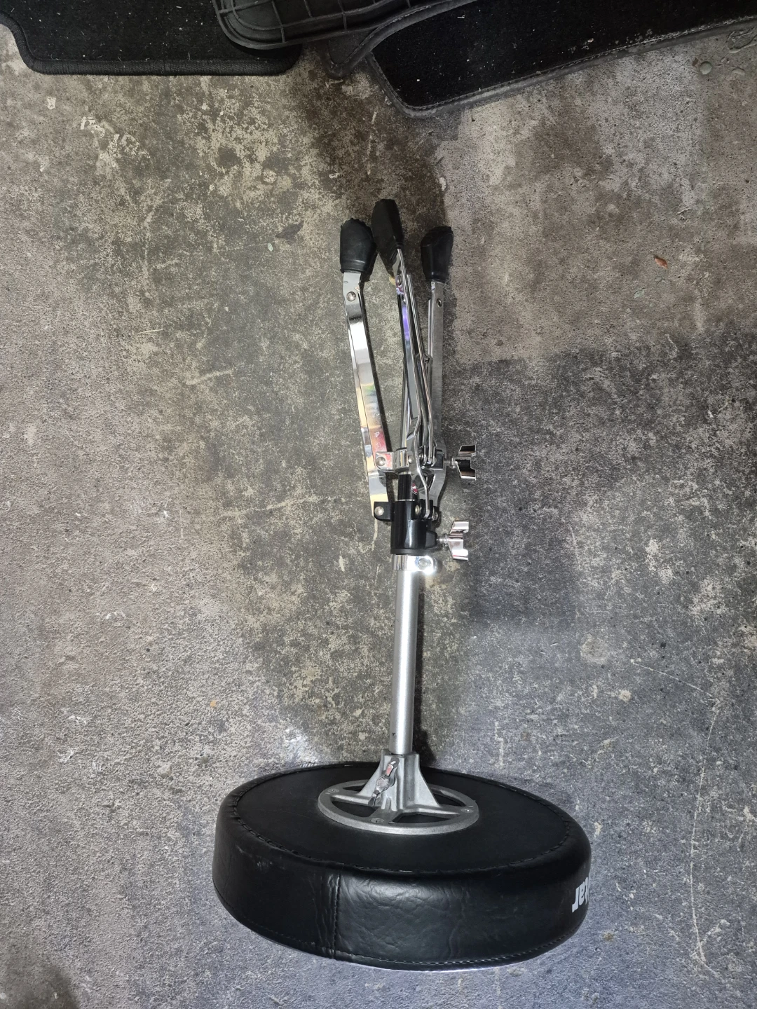 Gibraltar Drum Throne - photo 4