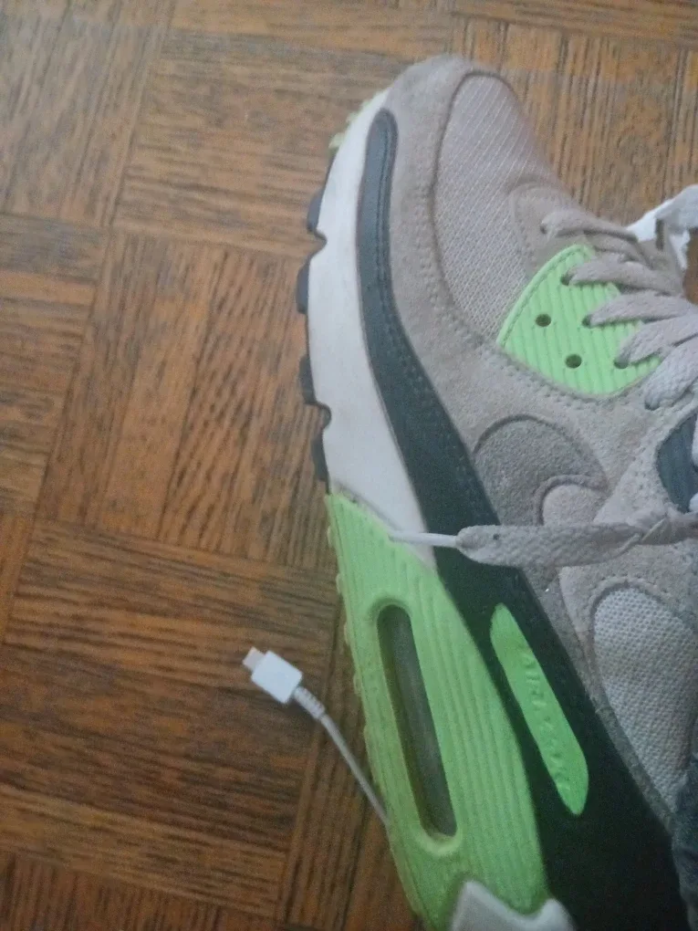 Nike Air Max 90 - Grey & Green image indicator(3)