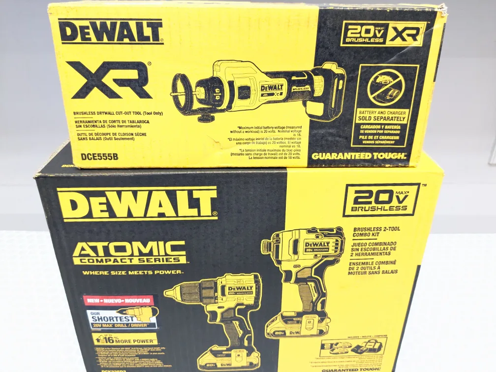 20V Max DeWalt ATOMIC Combo Kit + XR Drywall Cut Off Tool image indicator(4)