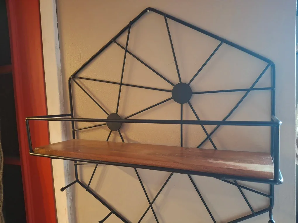Hexagon Wall Shelf with Wood and Metal image indicator(6)