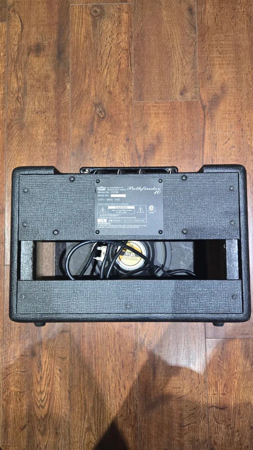 Vox Pathfinder 10 Guitar Amplifier image indicator(3)