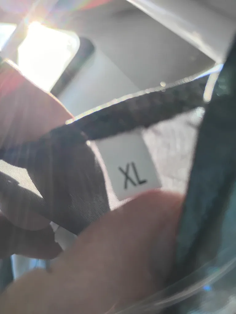 Pennywise Costume - XL image indicator(3)